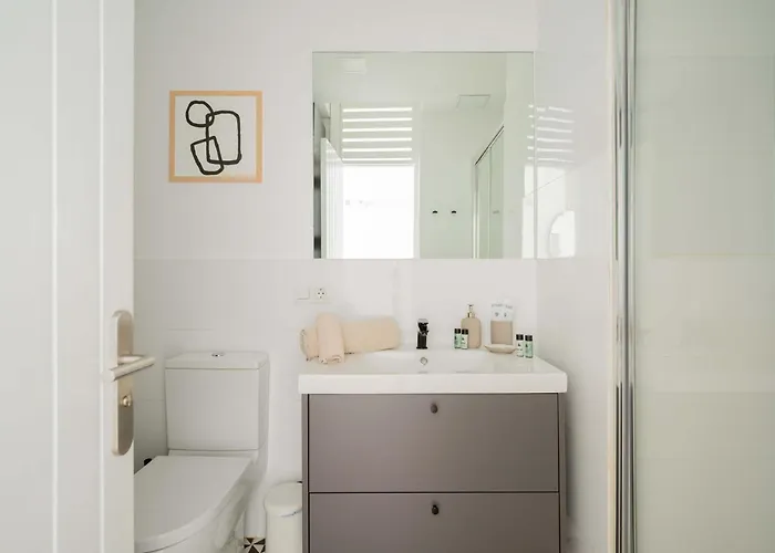 Fantastico Estudio Con Ascensor Playa De Canteras Bt3c * Las Palmas de Gran Canaria